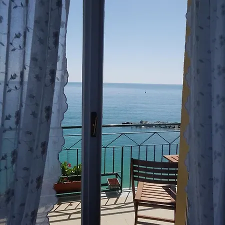 Beas - The Window To The Sea With Ac Appartement *